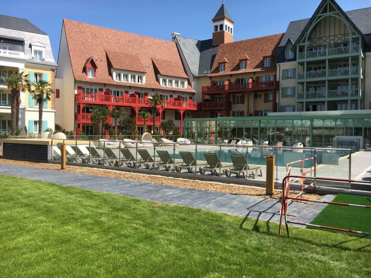 Cyrille Et Vacances Presqu'Ile De La Touques Deauville Exteriér fotografie